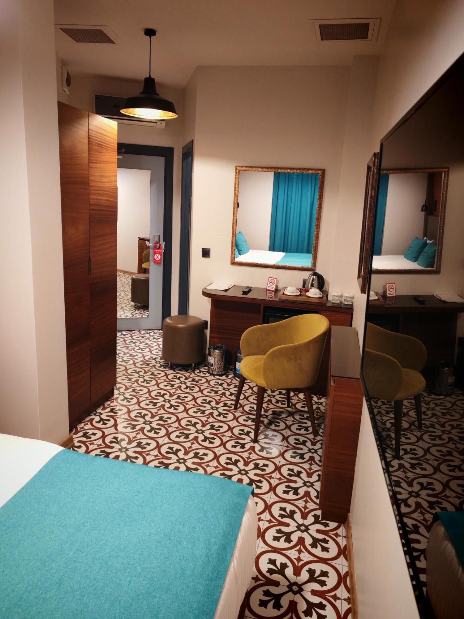 Pera Luna Residence Истанбул Екстериор снимка